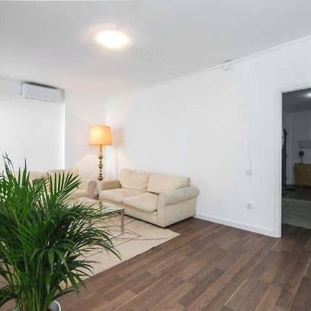 Sagarda Familia Private Sunny Room Barcelona Exterior foto
